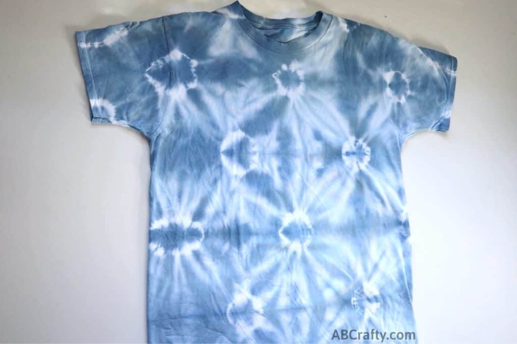 Tie-dye pattern P130 : Blue Lightning #2 -   Tie dye patterns diy,  Diy tie dye shirts, Diy tie dye designs