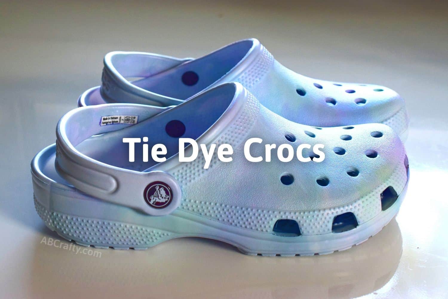 How to Clean Crocs, How to Wash your Crocs