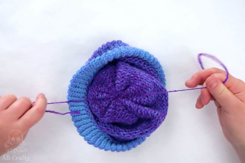 Loom knit hat with Ringwood stitch - SUPER EASY (IT TAKES 1 HOUR!) -  ENGLISH TUTORIAL in 2023